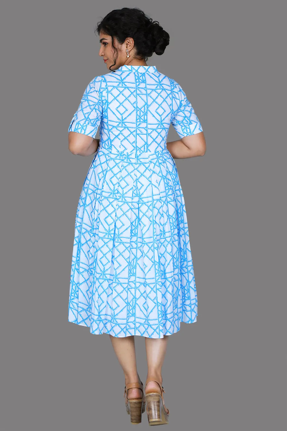 White Printed Mandarin Collar Neck Gown | S3G1244