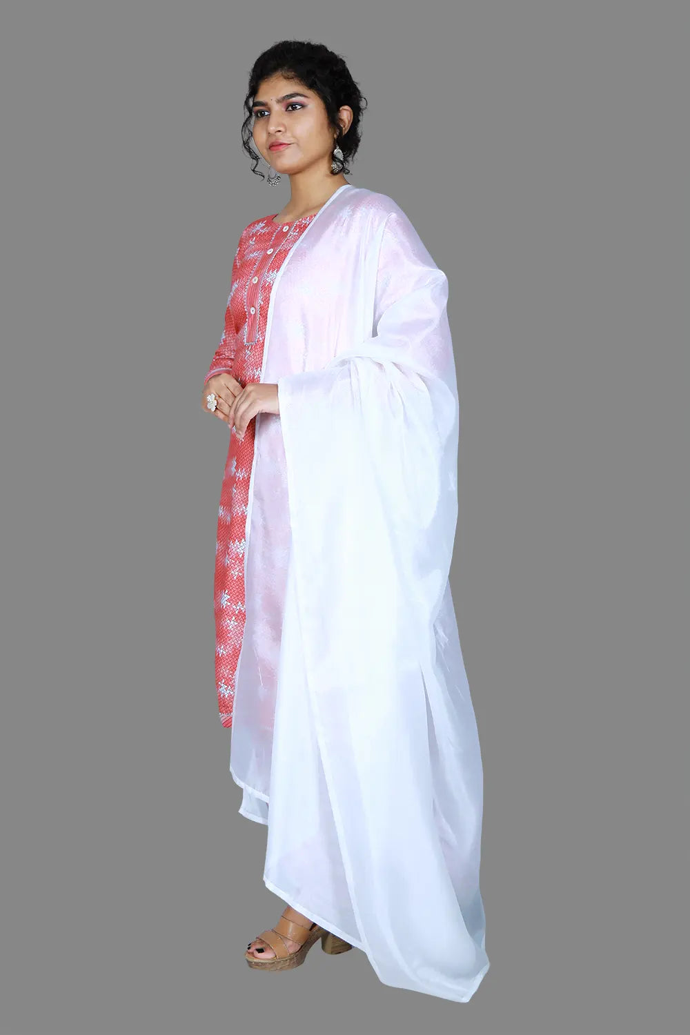 Round Neck Straight Fit Ethnic Kurti Set | S3SKD1080