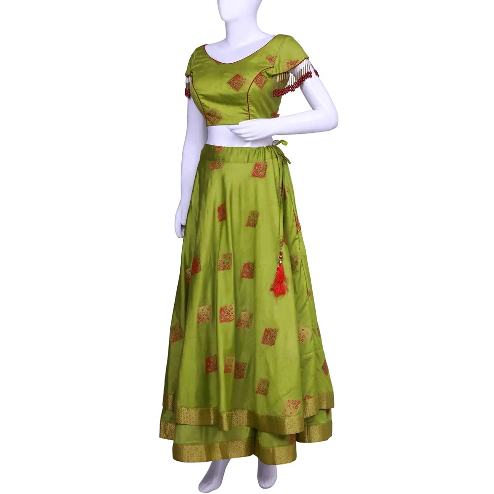 Princess Cut Blouse with Embellished Textiles Adorning Sleeves and Double-Layered Long Skirt | Long Skirt