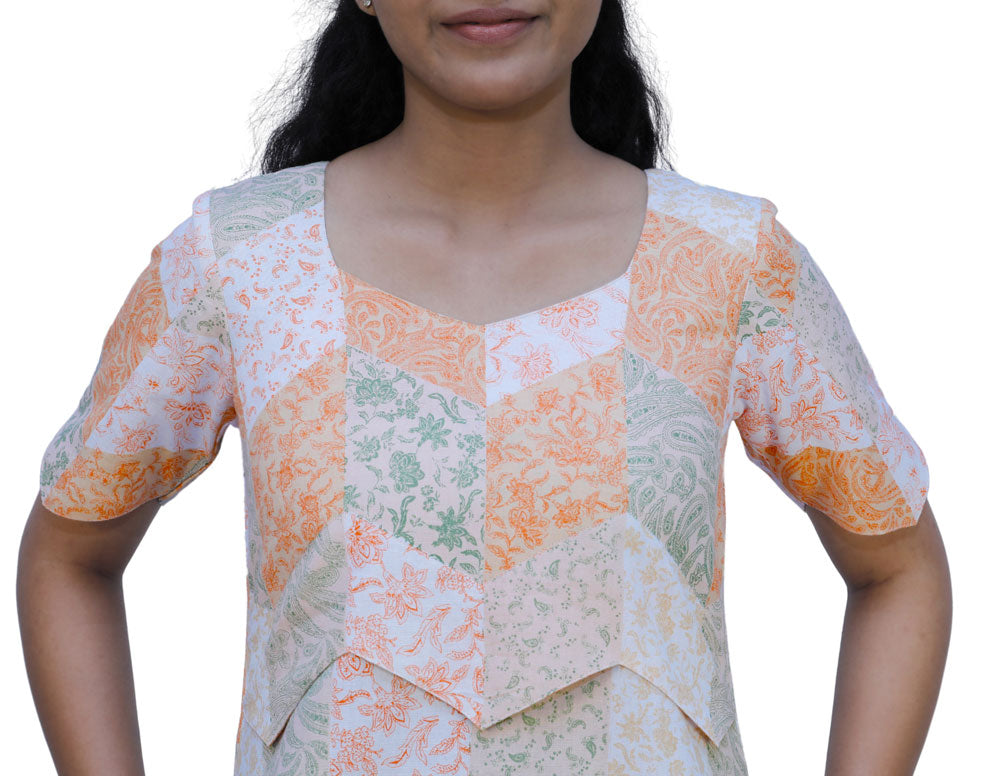 Women Floral Print Straight Kurta | S3K535