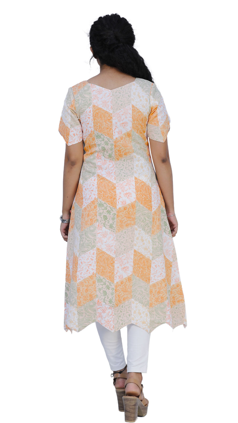Women Floral Print Straight Kurta | S3K535