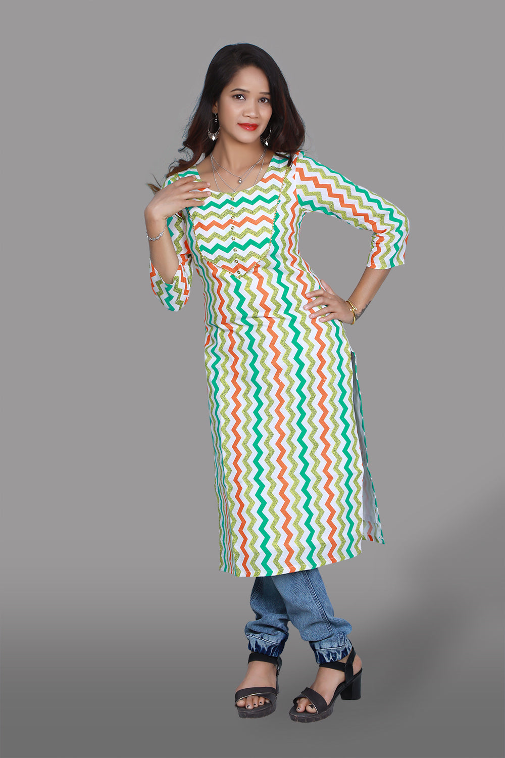 Women’s Wave Printed Straight Kurti – Chic & Contemporary Ethnic Style | S3K991