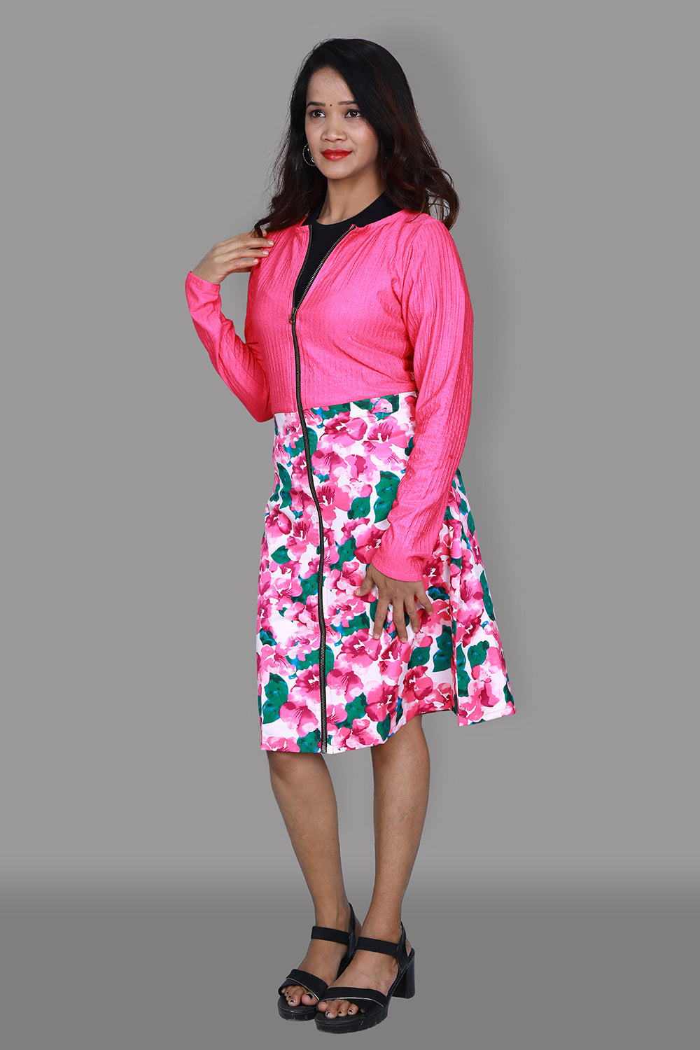Pink floral printed one piece dress | S3D972