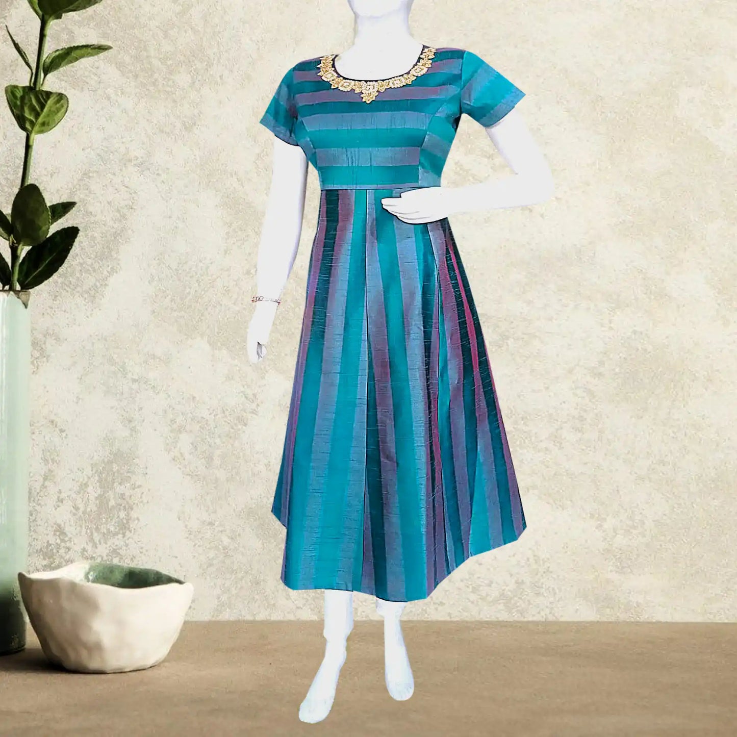 Women's Green Short Sleeves Gown with Maggam Work Neck Design | S3KWGGM