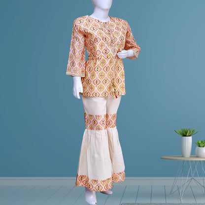 Women's Printed Kurti With Sharara & Dupatta | S3SKD1268