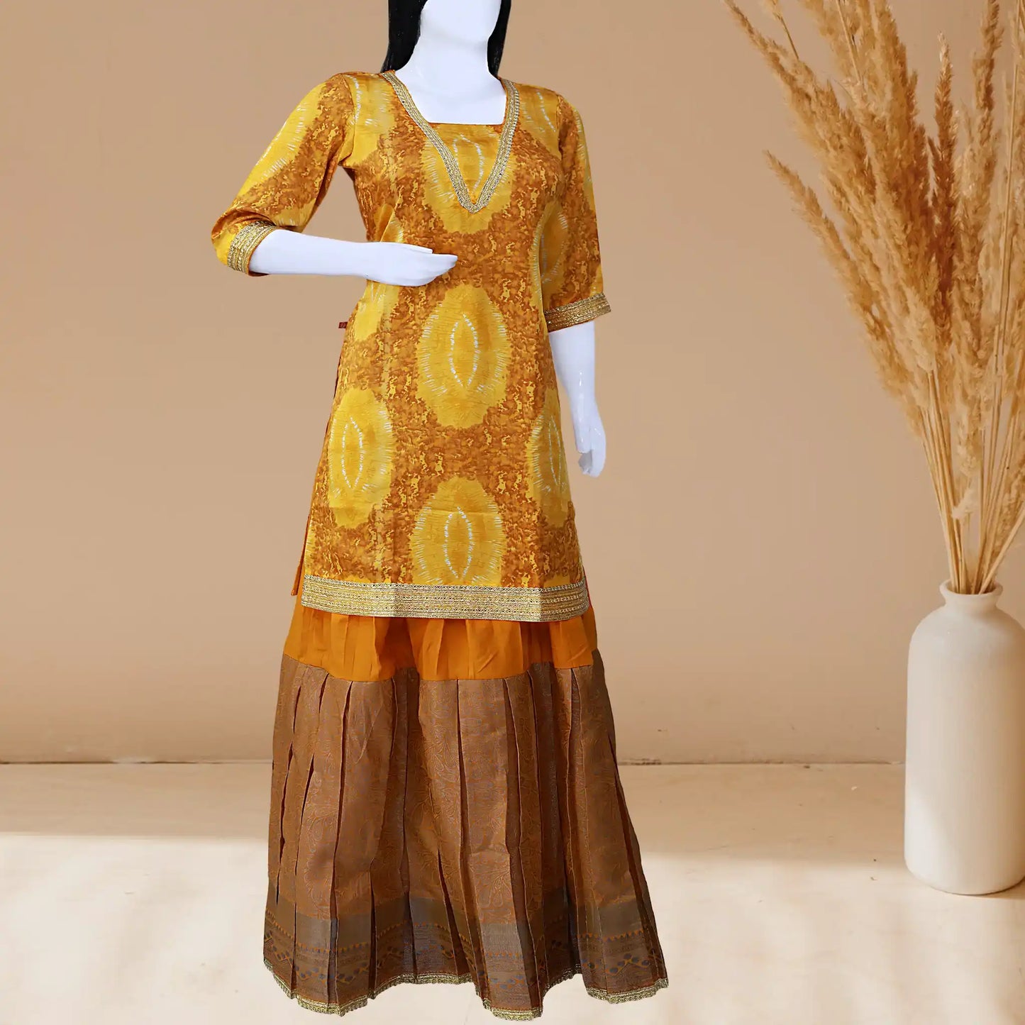 Women's Yellow Printed Kurta and Skirt | S3KL815