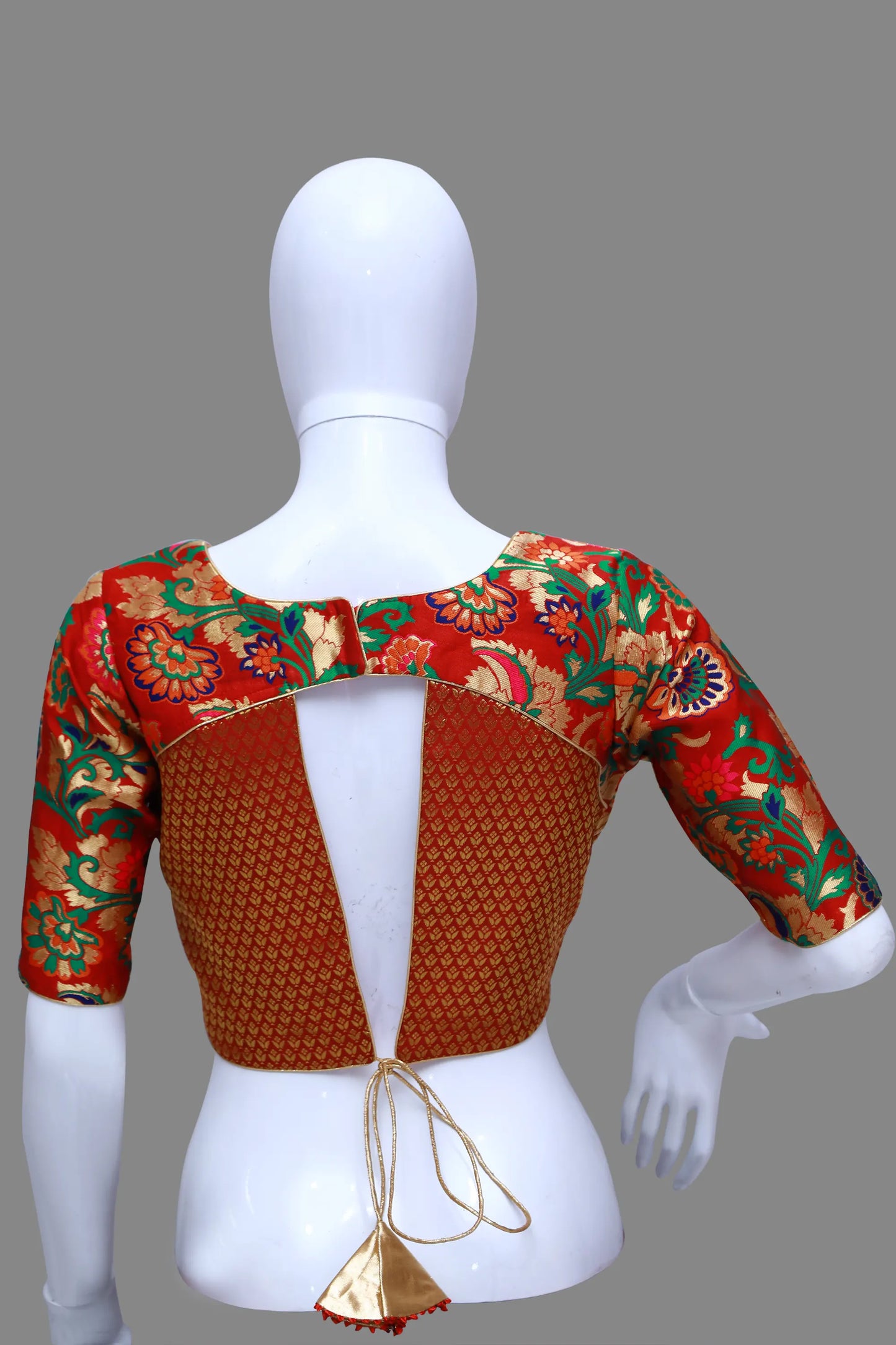 Red Floral Printed Pattu  Neck Pattu Blouse | S3B1235