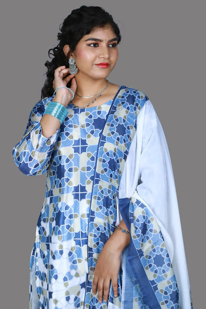 Chinan Chiffon  Round Neck with 3/4 Sleeves - Festive Kurti Set | S3SKD1001