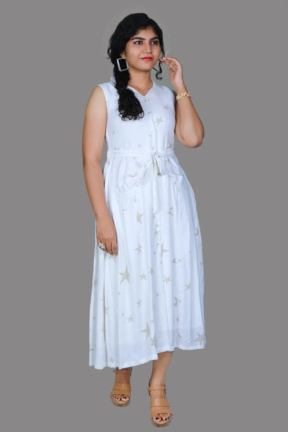 White Blazer Collar Neck Sleeveless Gown | S3G1073