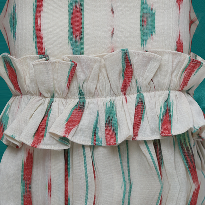 sleeveless gown