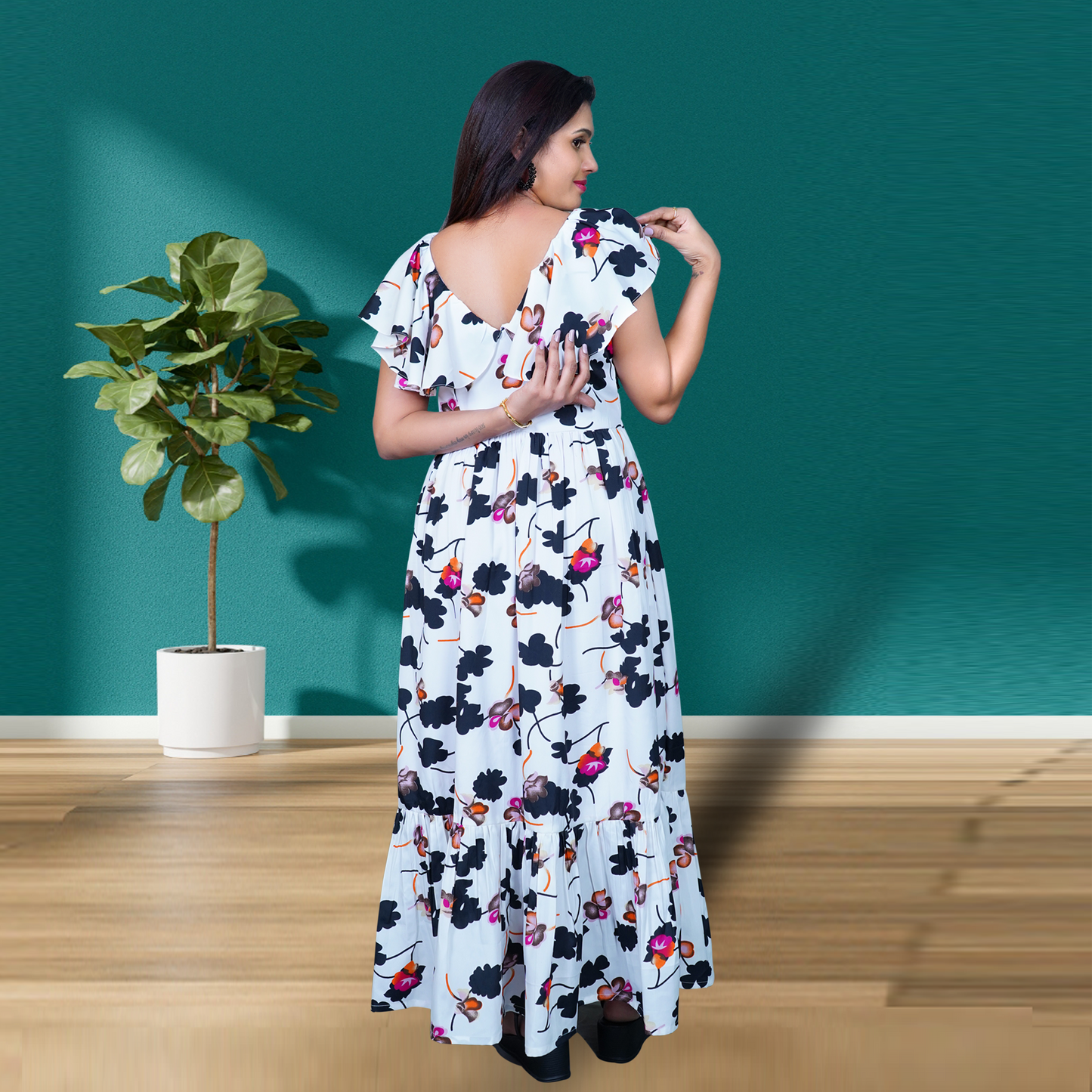 Women White & Black Floral Print Layered Flared Maxi Dress