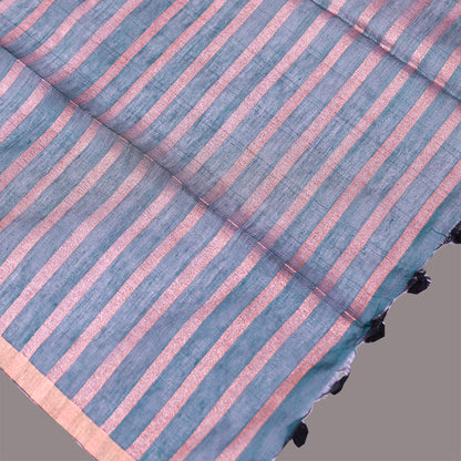 blue saree
