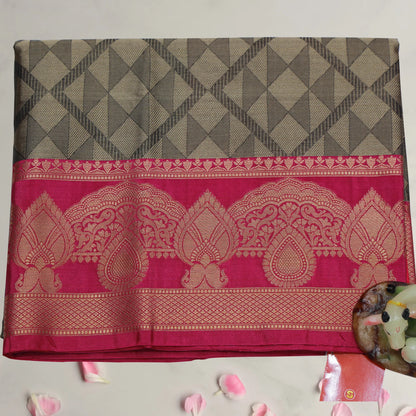 Grey and Pink Border Gadwal Saree | Saree 3