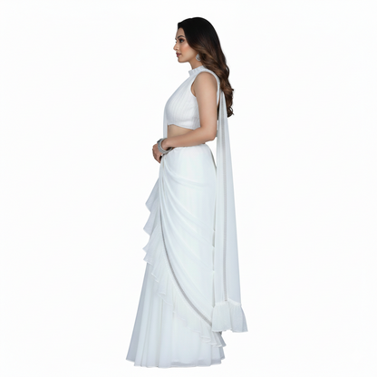 White saree with wrinkle design blouse and close neck, sleeveless blouse