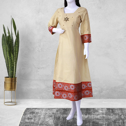 Cream Square Neck Gown | S3G420