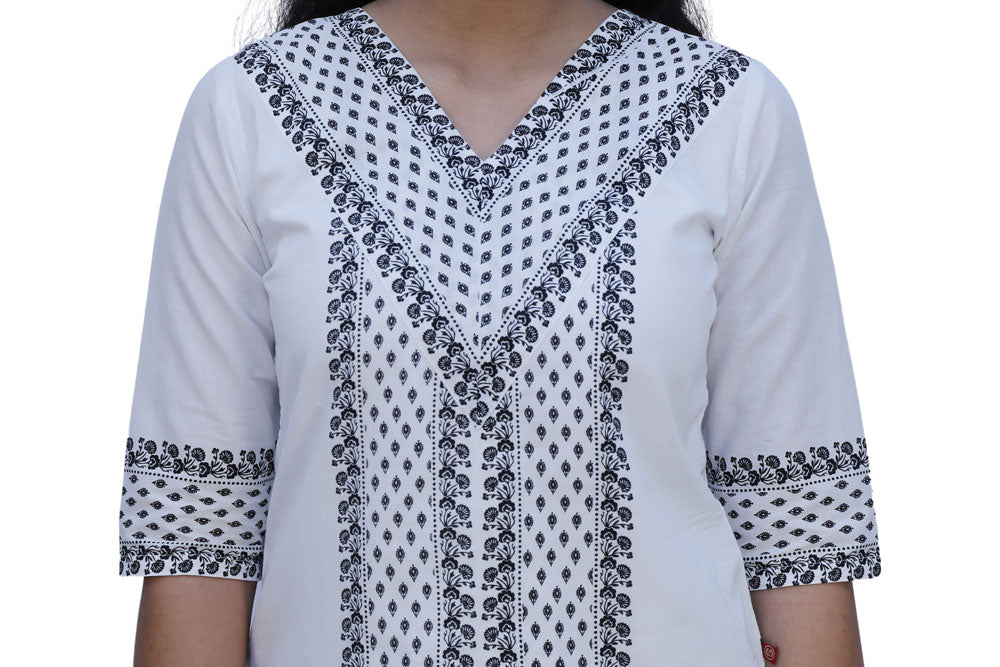 Women Printed Straight Kurta|S3K619