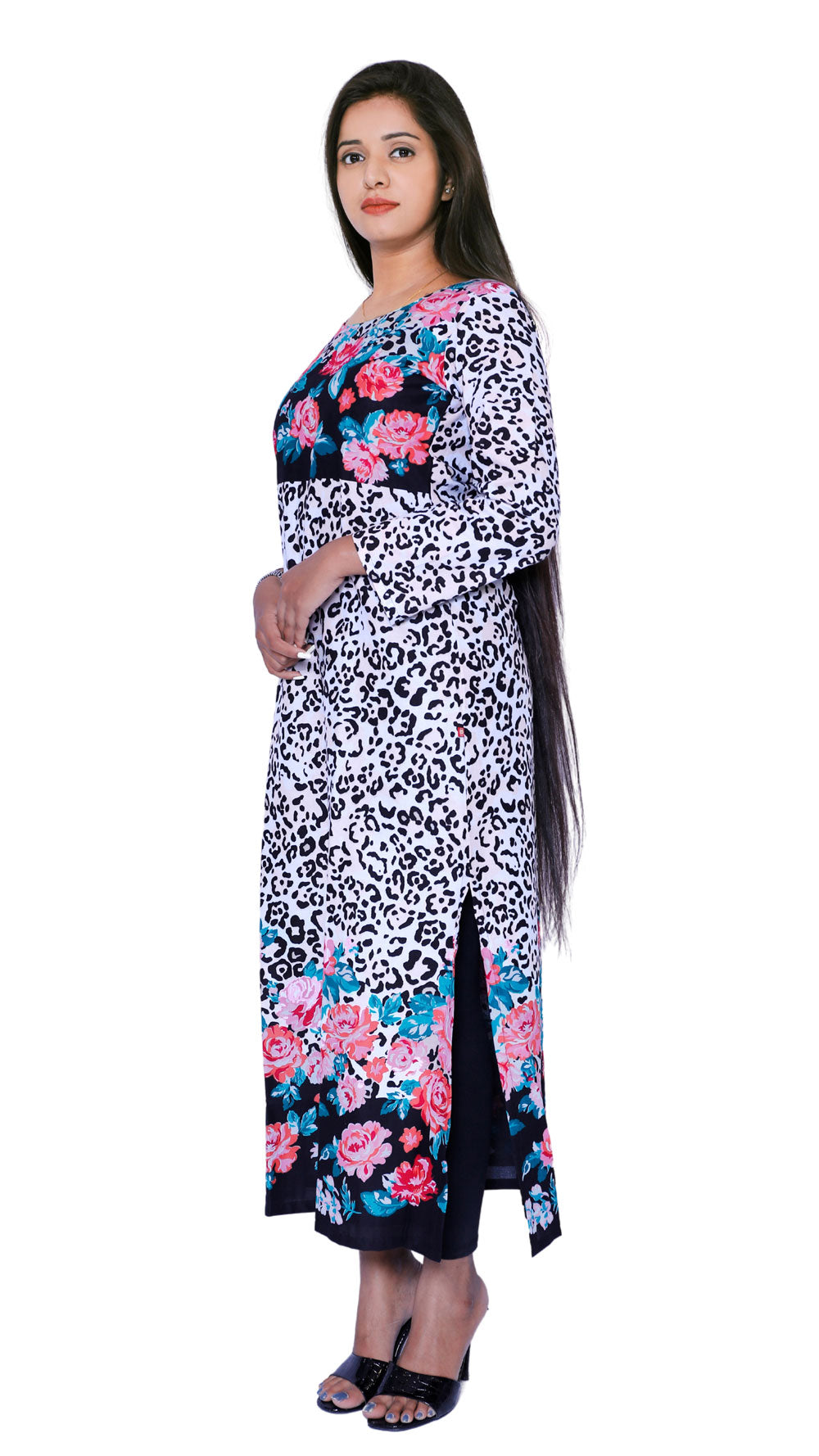 Women Black Floral Print Kurti | S3K545