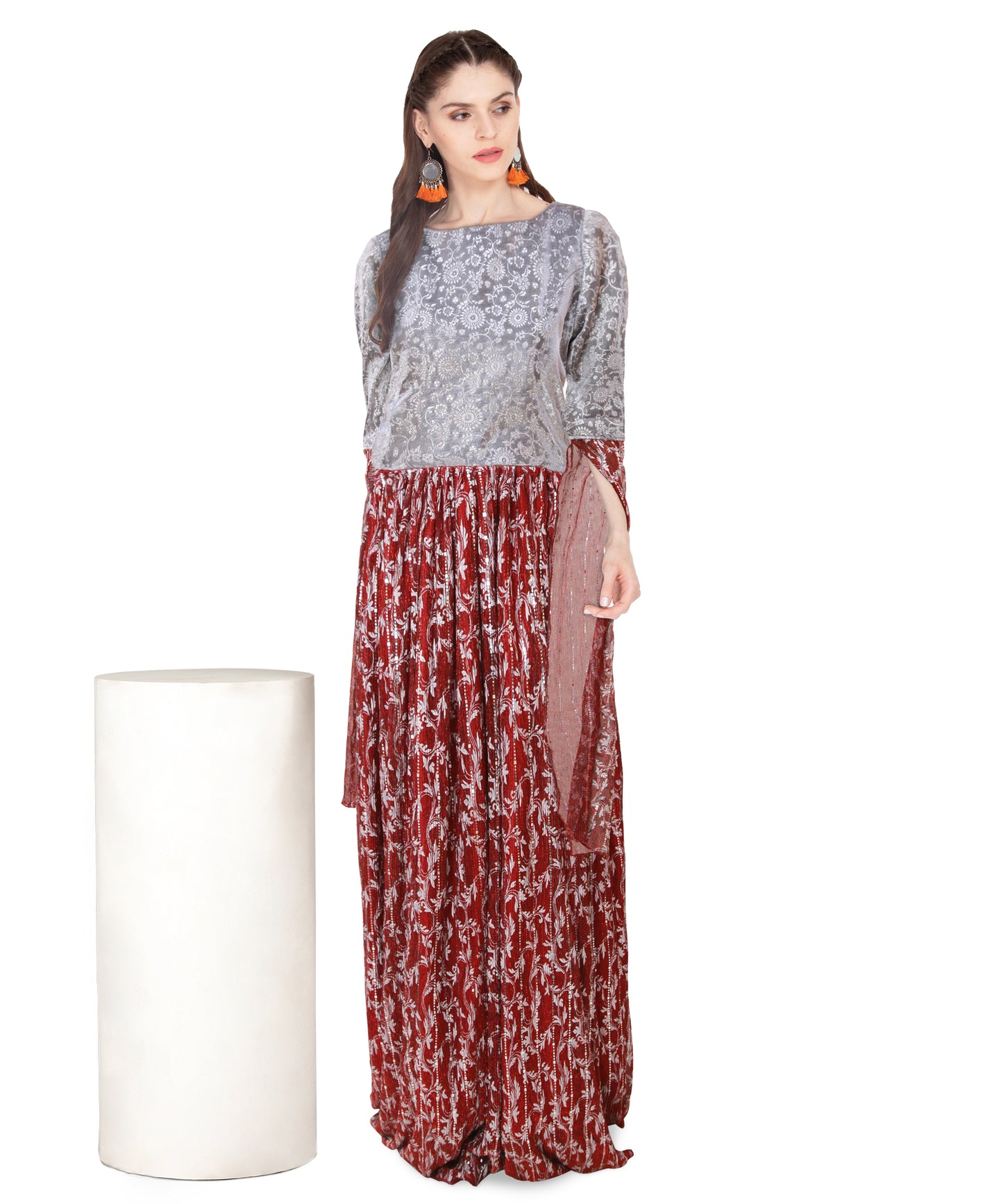 Maroon sequin embellished maxi dress | S3W163