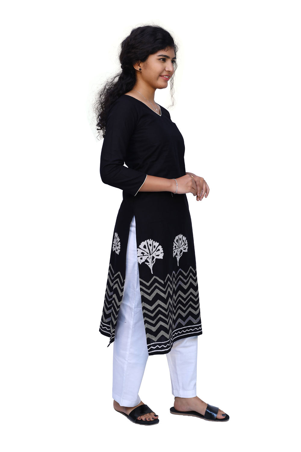 Women Printed Straight Kurta