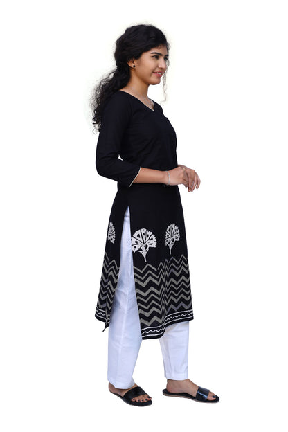 Women Printed Straight Kurta