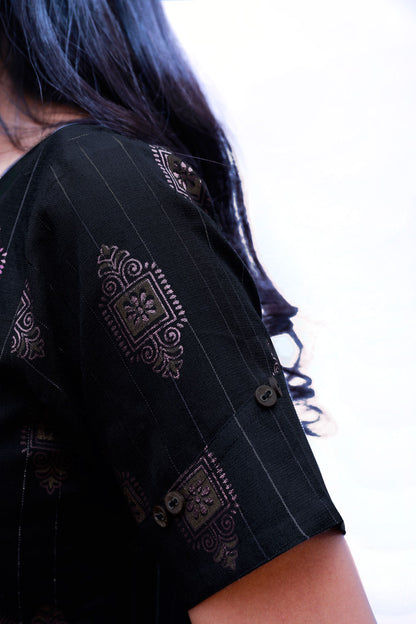 Women Printed Zari Line Straight Kurthi | S3X197