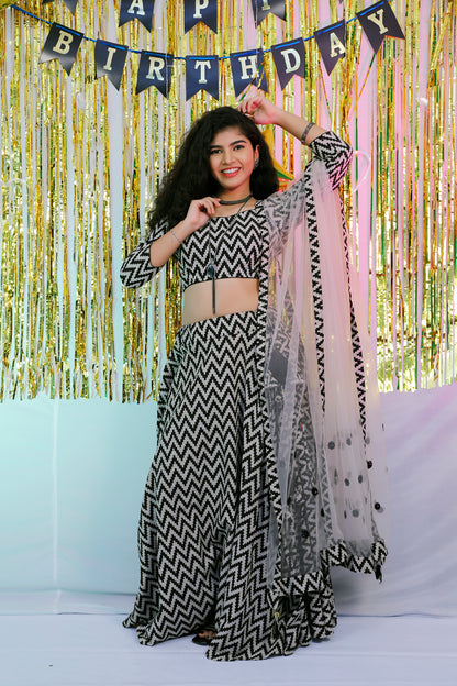 Black & Grey Floral lehenga Set | S3SL236